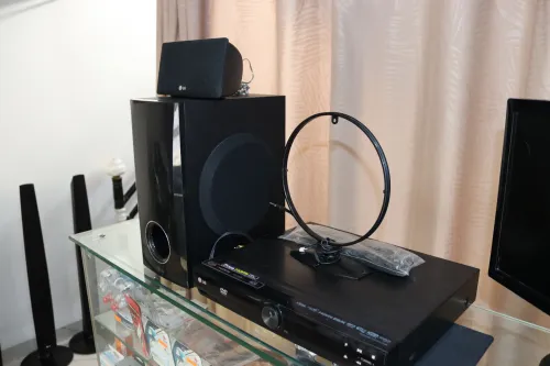 LG Home Cinéma HT406