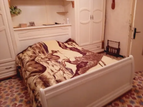 Vends chambre à coucher 