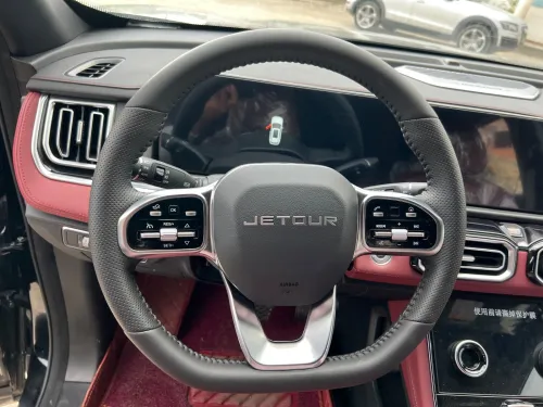 Jetour  X70 PLUS 2025 Luxury full option