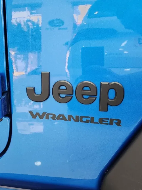 Jeep Wrangler 2023 Sahara