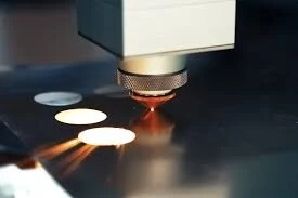 Programme de formation Opérateur CNC Laser (6 jours)