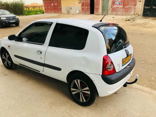 Renault Clio 2 2002 clio2