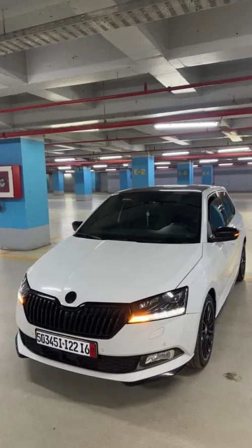 Skoda . 2022 Montecarlo