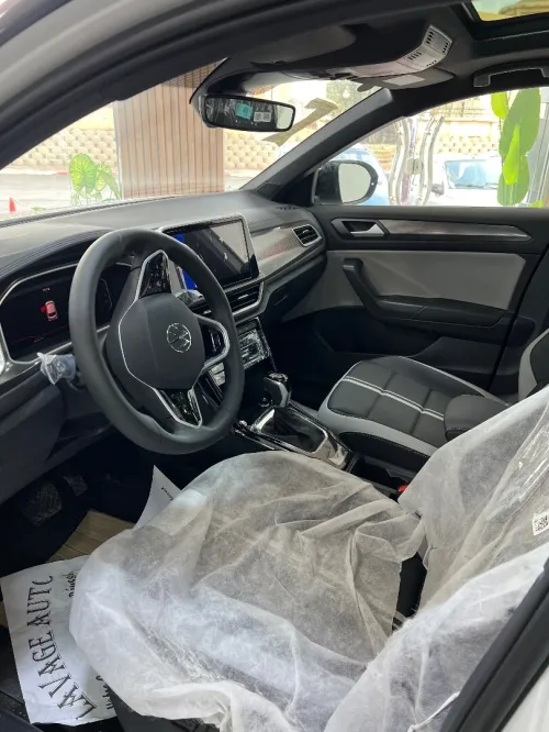 Volkswagen T-Roc 2025 R- Line Edition 
