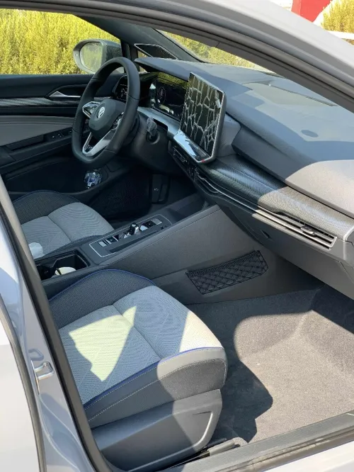 Volkswagen Golf 8.5 2025 Rline