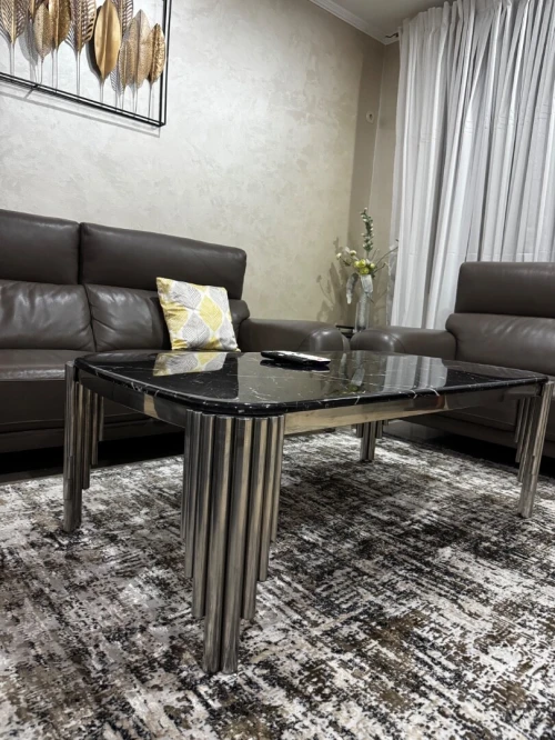 Table basse / meuble tv / tables gigogne 