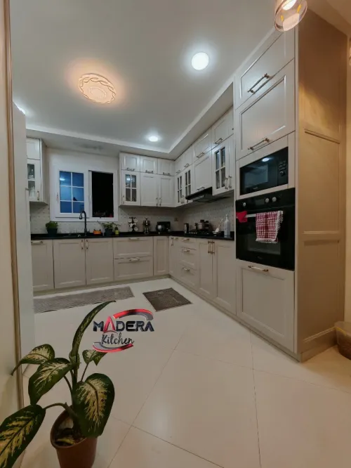CUISINE MODERNE SUR MESURE