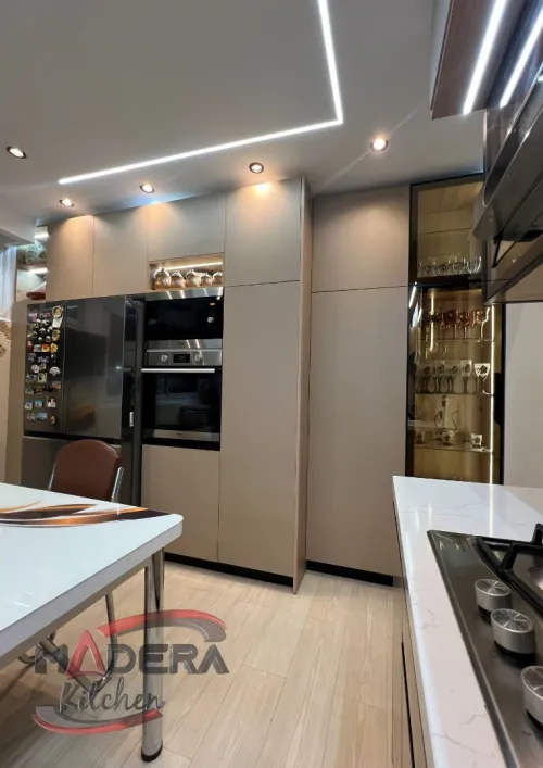 CUISINE MODERNE SUR MESURE