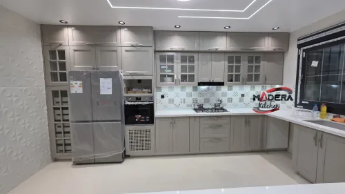 CUISINE MODERNE SUR MESURE