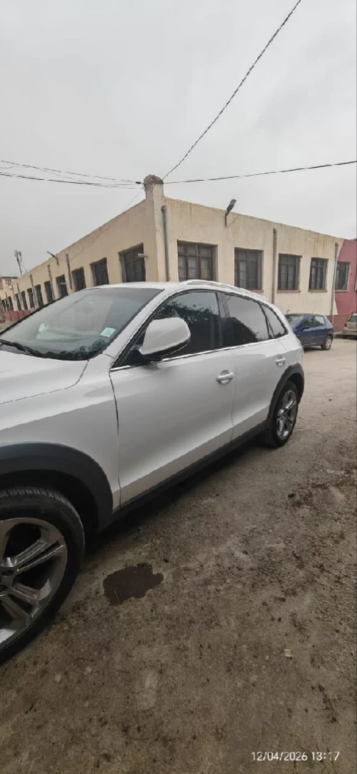 Audi Q5 2012 Off Road