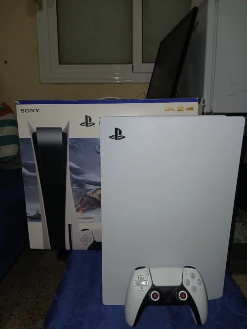 Ps5 fat flashé 11.40 état 10/10 n9ay
