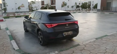 Seat Leon 2021 HOLA