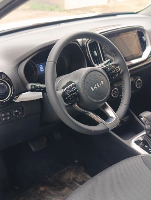 Kia KX1 2025 