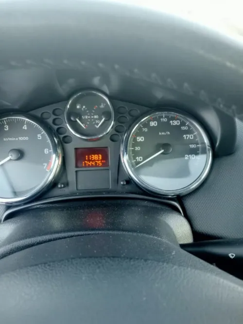 Peugeot 207 2008 207