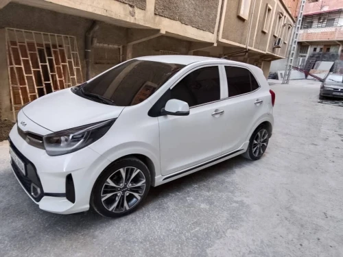 Kia Picanto monring 2023 الأخيرة