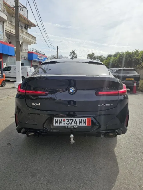 BMW X4 2026 M performance
