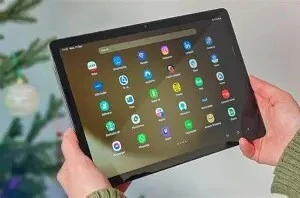 SAMSUNG GALAXY TAB A9+ 5G - 8GB - 128GB - 11" Inch 90 Hz - 7040 mAh - 8 MPixel