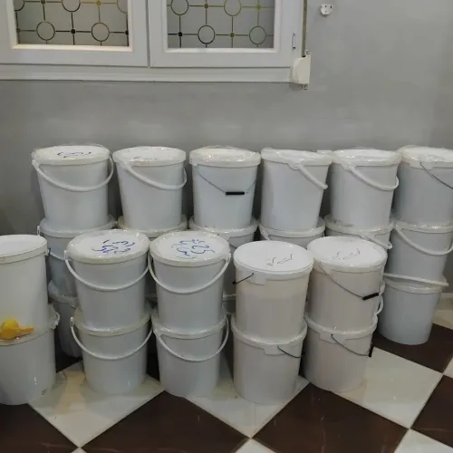عسل طبيعي حر 