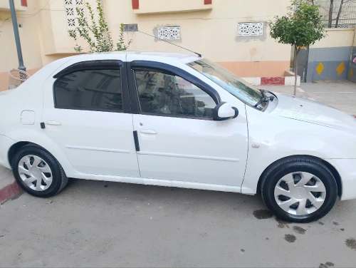 Dacia Logan 2012 