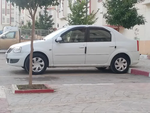 Dacia Logan 2012 