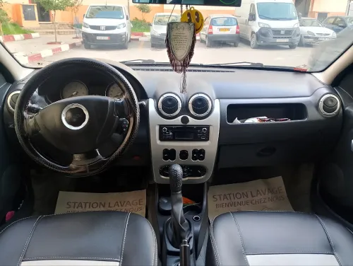 Dacia Logan 2012 