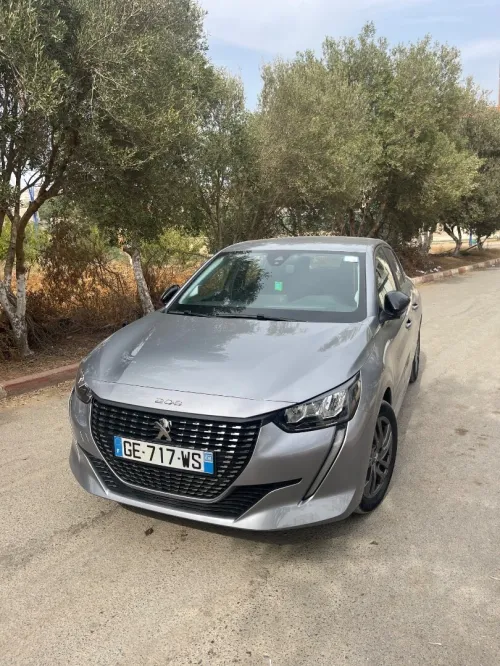 Peugeot 208 2022 Allure Facelift