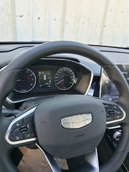 Geely Coolray 2025 Super maxi