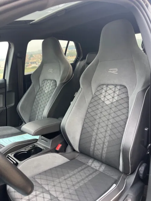 Volkswagen Golf 8 2024 R-Line