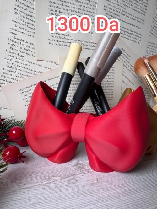 porte-stylos bijoux حامِل الأقلام والمجوهرات