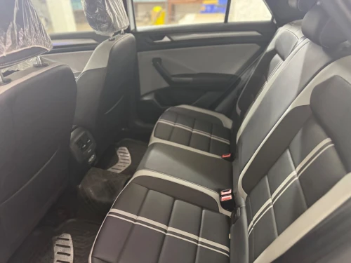 Volkswagen T-Roc 2025 R-Line 