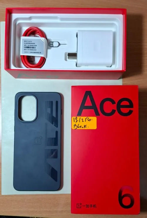 OnePlus Ace 6 12/256 Duos