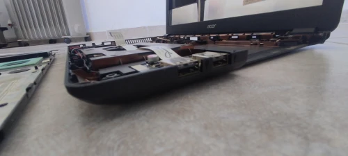 carcasse ACER Aspire E1-572G 