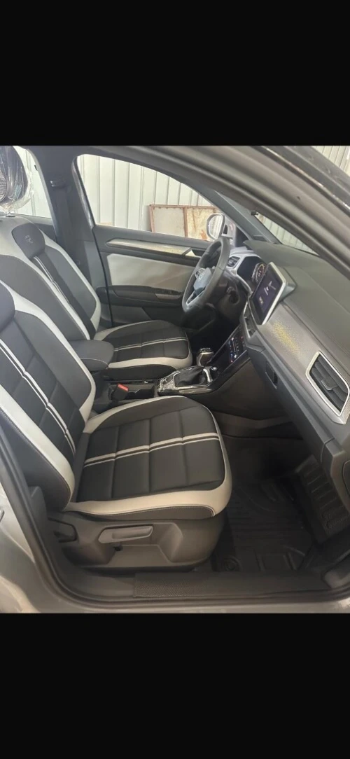 Volkswagen T-Roc 2025 R-Line 