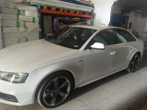 Audi A4 2013 S-LINE