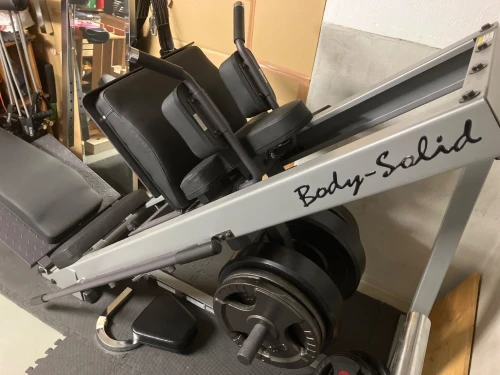 Squat shariot body_solid double fonction