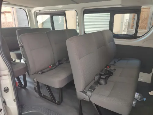 Toyota Hiace 15 place 2016
