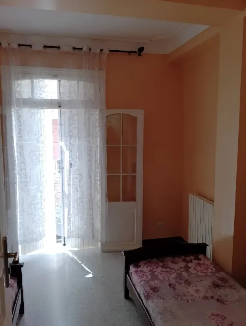 Location vacances Appartement F3 Jijel Jijel