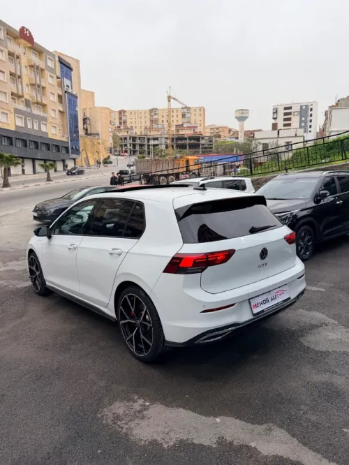 Volkswagen Golf 8 2022 GTE