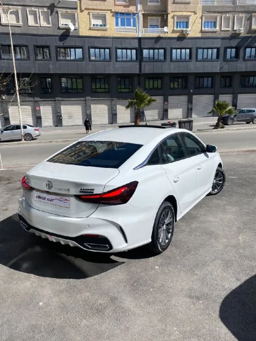 MG 5 2025 Boit auto