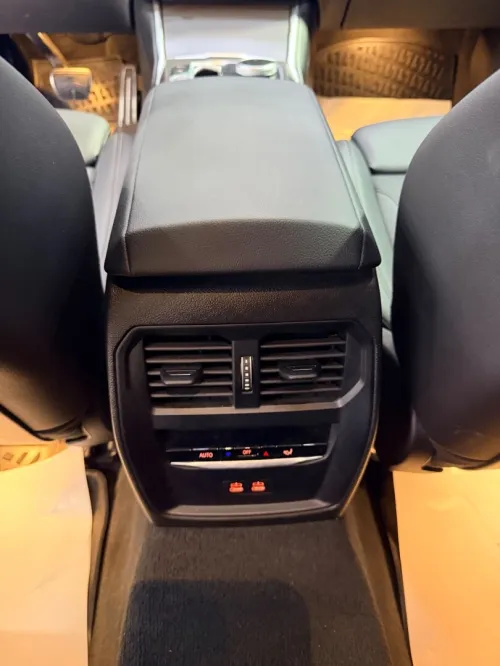 BMW Série 3 2025 Pack M