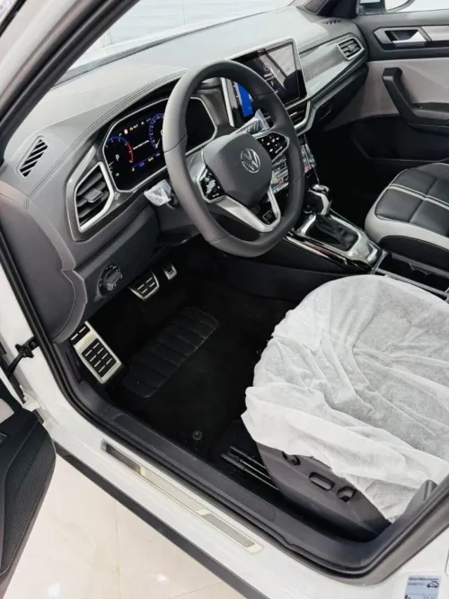 Volkswagen T-Roc 2025 R-Line 