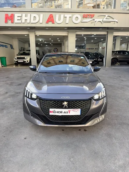 Peugeot 208 2023 GT