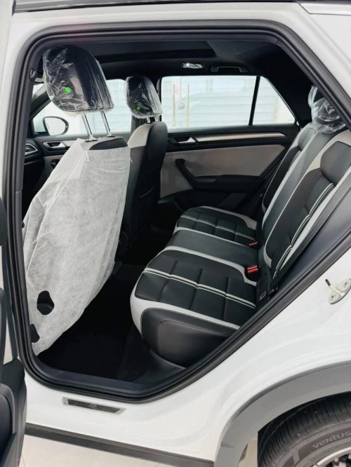 Volkswagen T-Roc 2025 R-Line 