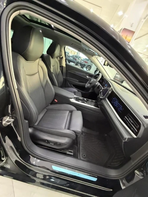 Volkswagen Passat 2025 Pro