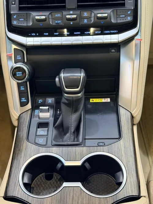 Toyota Land Cruiser  2024 VXR