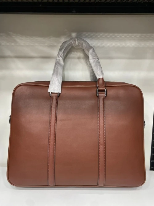 Cartable en cuir véritable SALVADOR FERRAGAMO