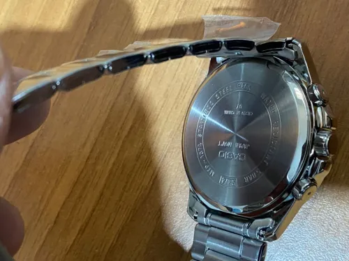 Montre CASIO Homme Acier  Design moderne & Fiable