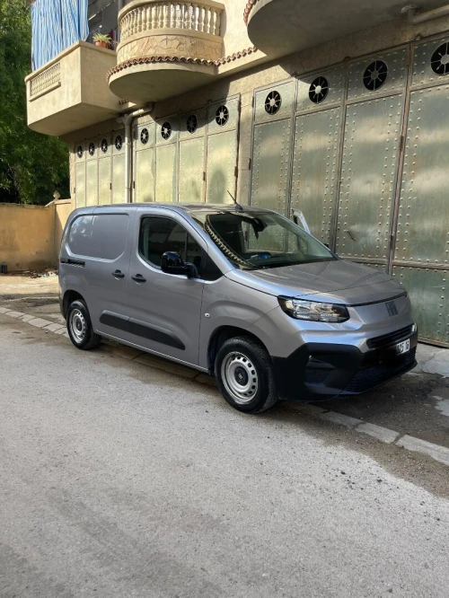 Location doblo 2025 avec chauffeur