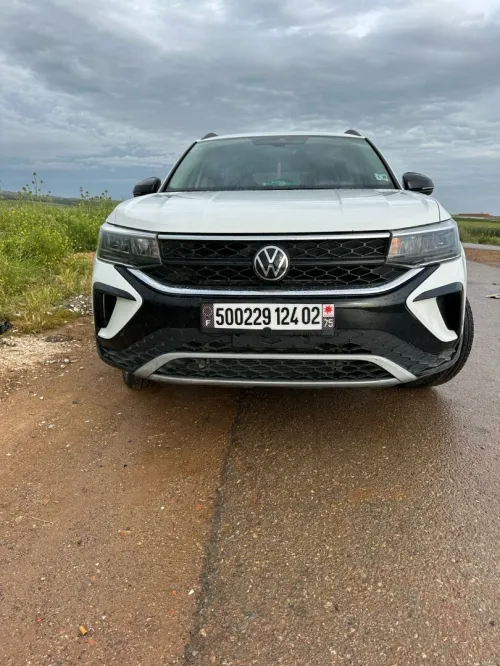 Volkswagen Taos 2024 