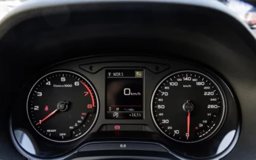 Audi Q2 2024 S-line 30 tfsi